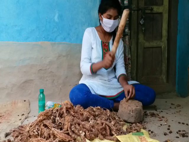 villagers selling tamarind