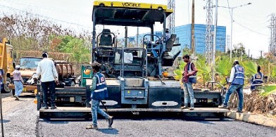 repairing roads in Hyderabad ghmc officers