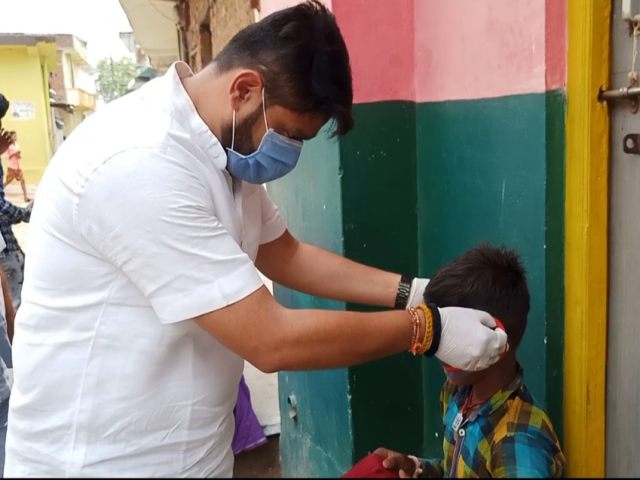 MLA distributes masks and sanitizers