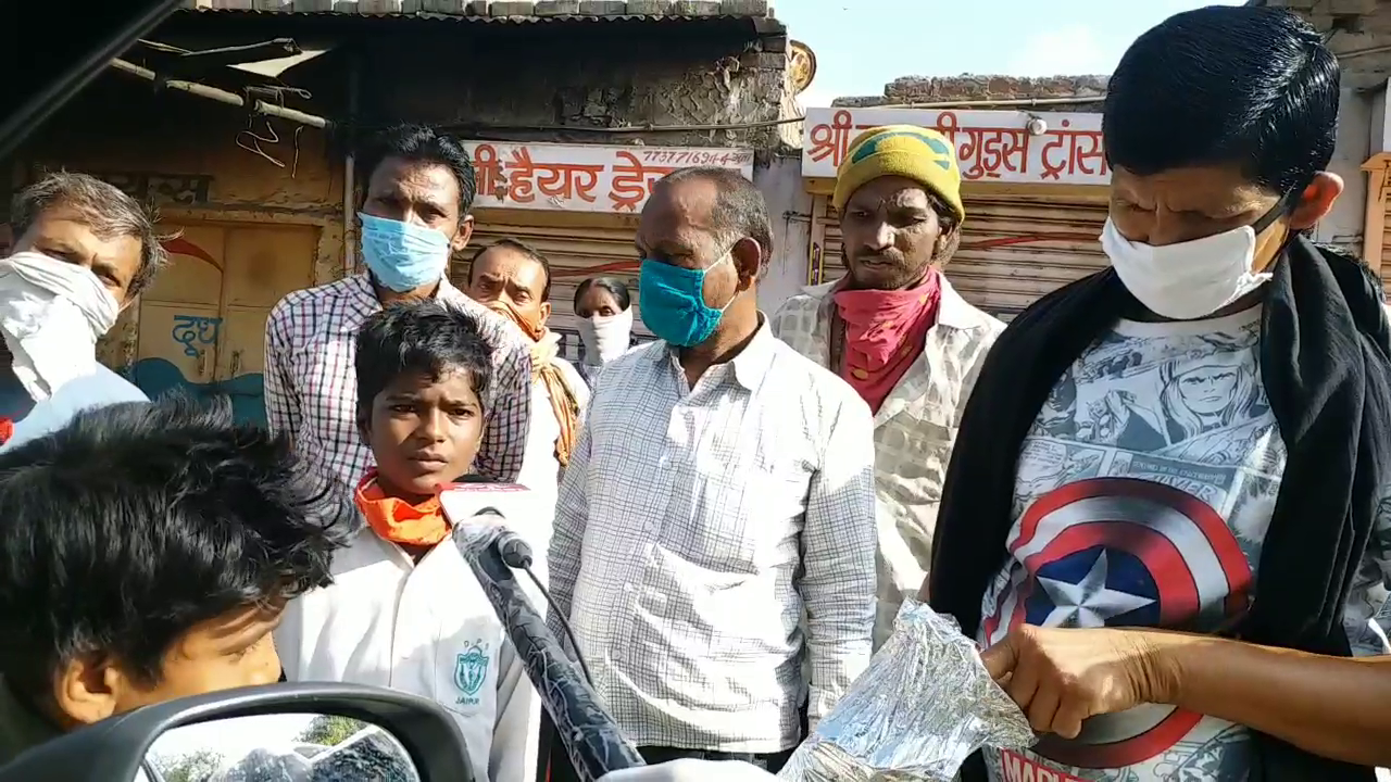 जयपुर में फंसे बिहारी मजदूर, Bihari laborers trapped in Jaipur