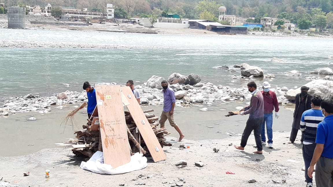 Kamlesh dead body brought to rishikesh