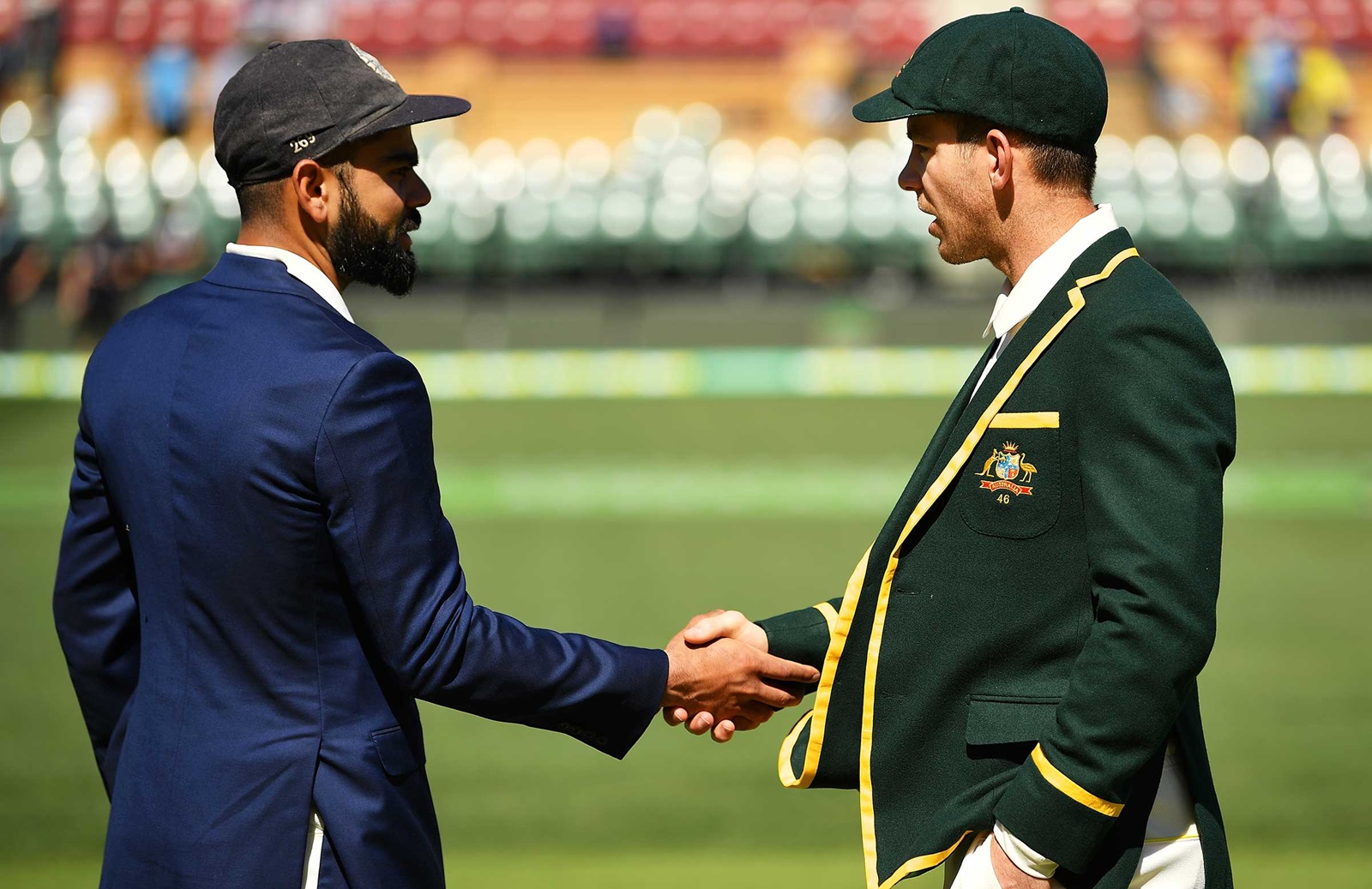 kohli with tim paine