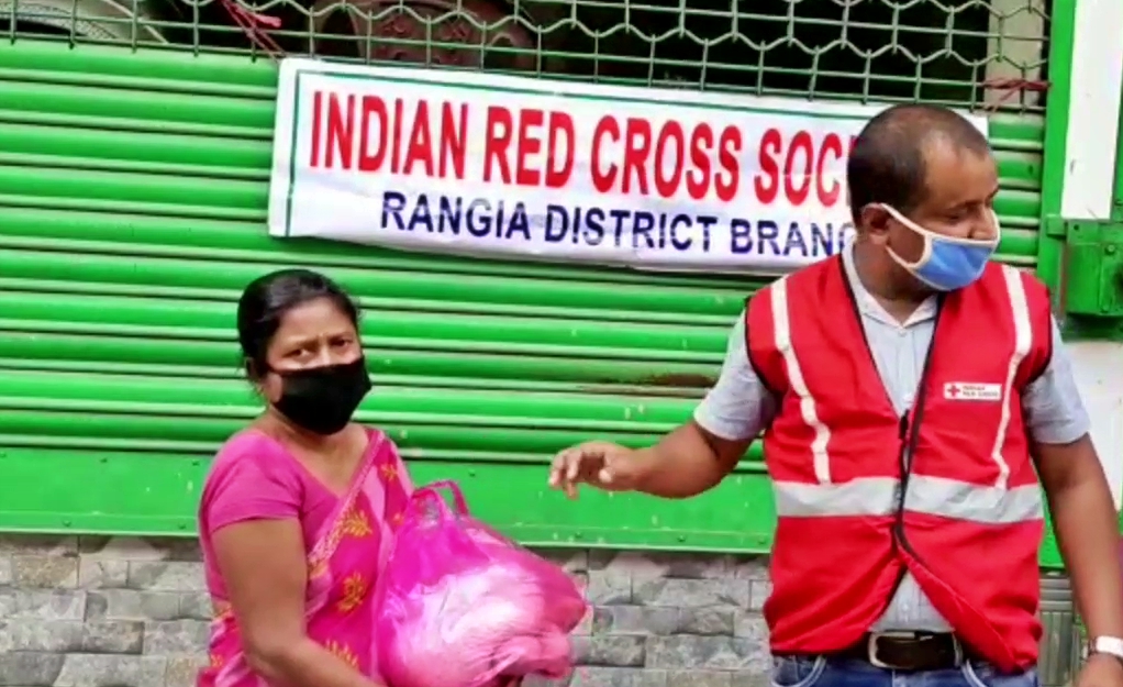 ৰঙিয়াত আৰ্তজনৰ কাষত ইণ্ডিয়ান ৰেডক্ৰছ চ’ছাইটি