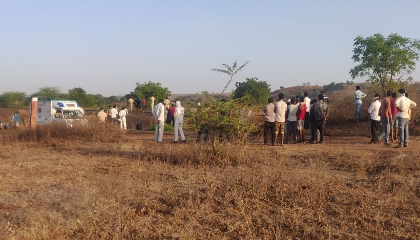 migrant labour crashed by train maharastra