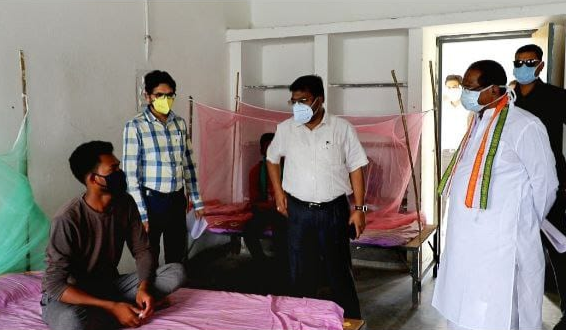 Food minister amarjeet bhagat inspects quarantine centers in Sarguja