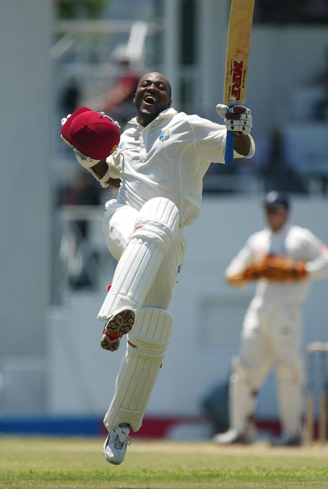 Brian Lara hits record 400 vs England in Test cricket