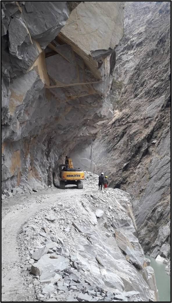 A stretch of the Kailash-Mansarovar road