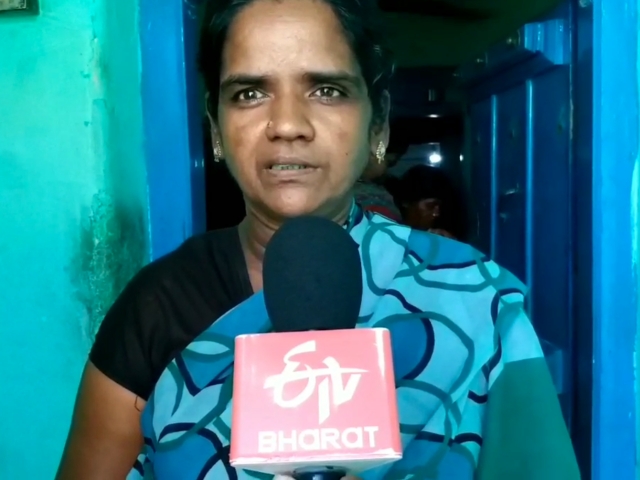 help the needier, toilet for blind mother in tenkasi, tenkasi prabu story,  தென்காசி பிரபு, இலவச கழிவறை திட்டம், help me, உதவுங்கள்