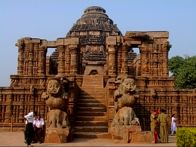 10 interesting facts about the archaeological wonder Sun Temple Konark