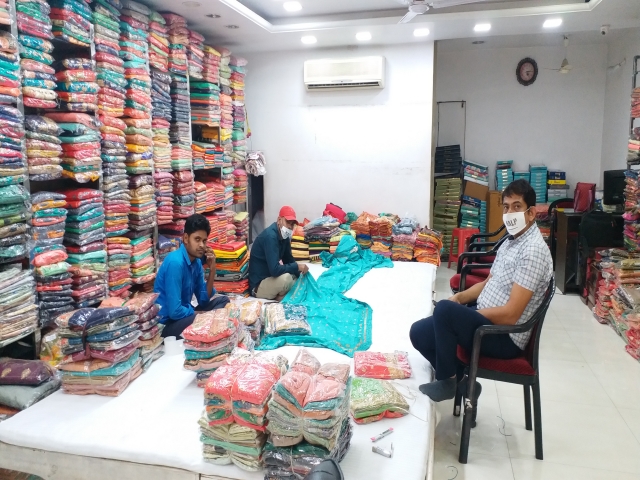 raipur cloth market