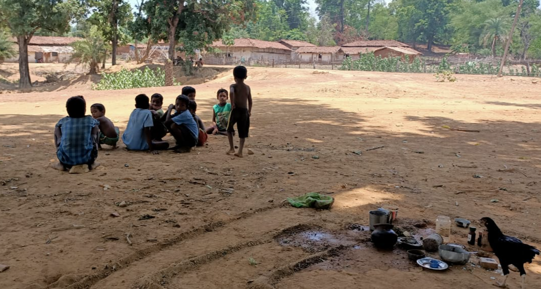 rajnandgaon villagers constructed road