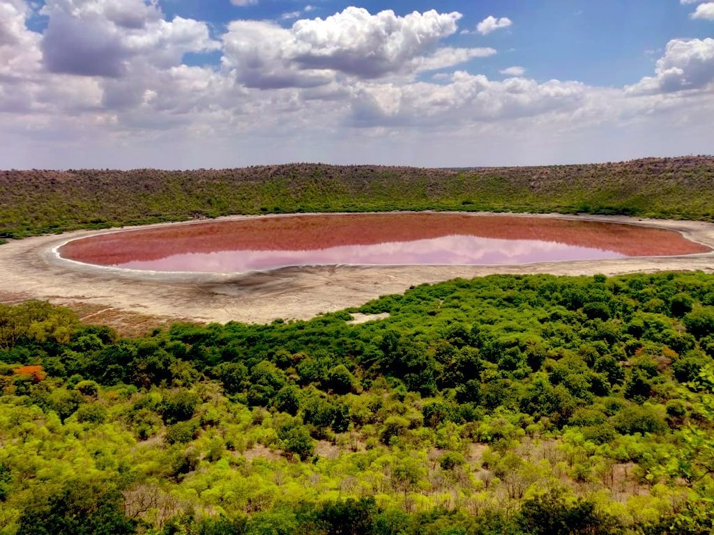 lonar lake