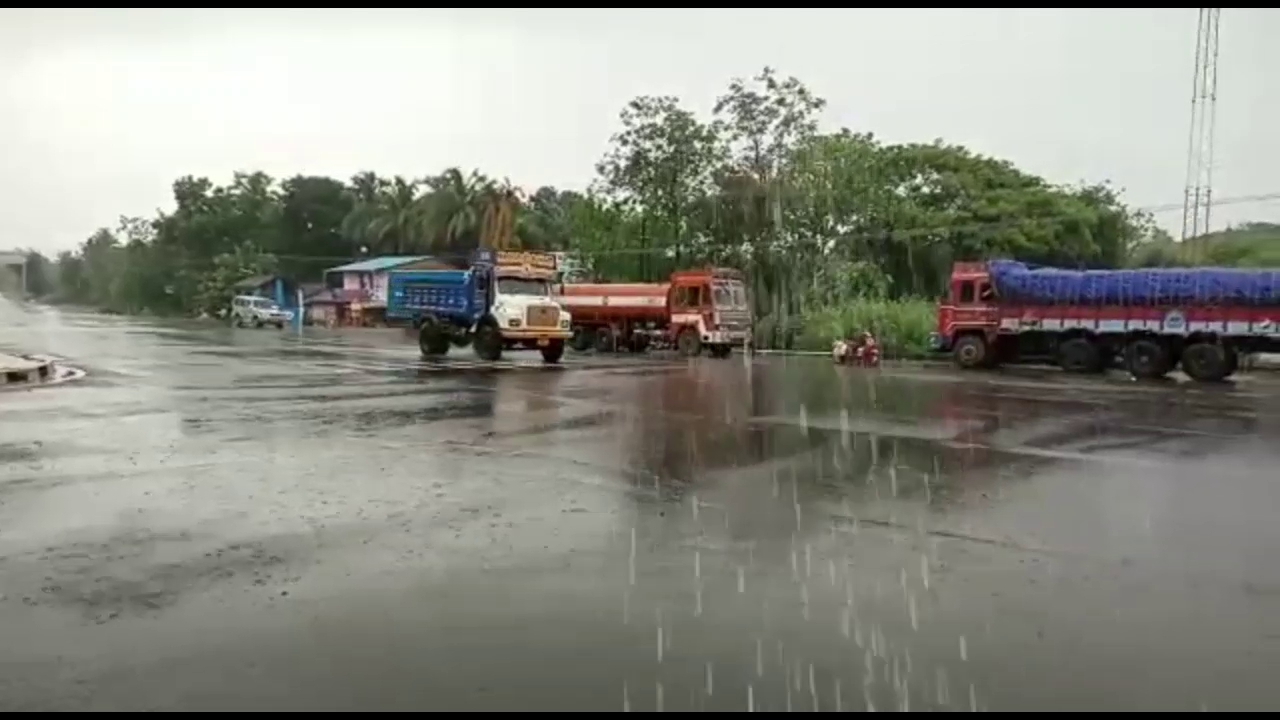 heavy-rain-in-uttarkannada-district