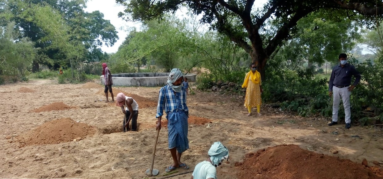 DDC reviewed work being done under MNREGA in ramgarh