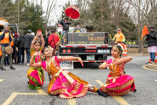 Hindu Temple of Delaware install 25 feet tall Hanuman statue