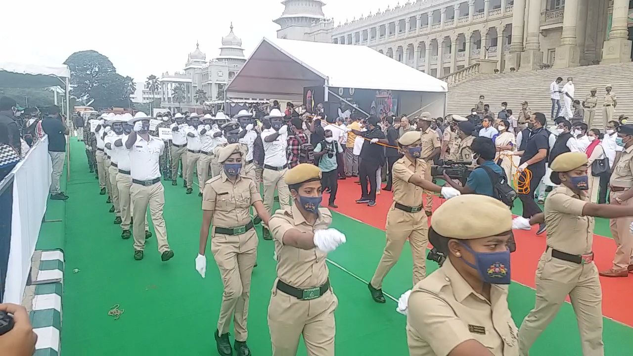 Karnataka Chief minister BS Yediyurappa celebrated Mask Day