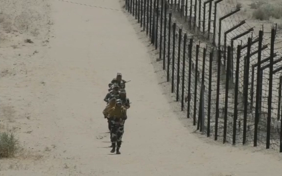 Indo Pak border of Rajasthan, India China border dispute