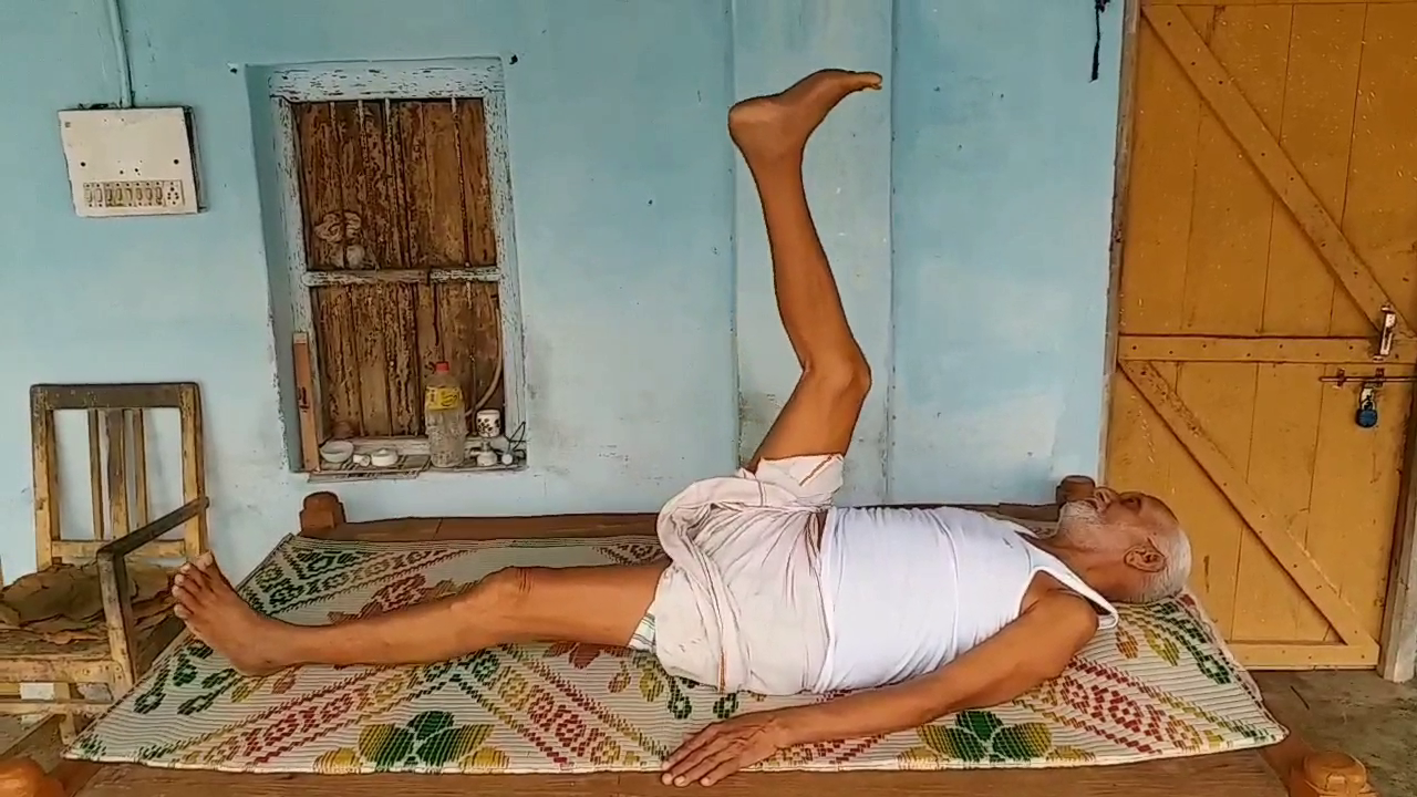 85 year yoga practioner