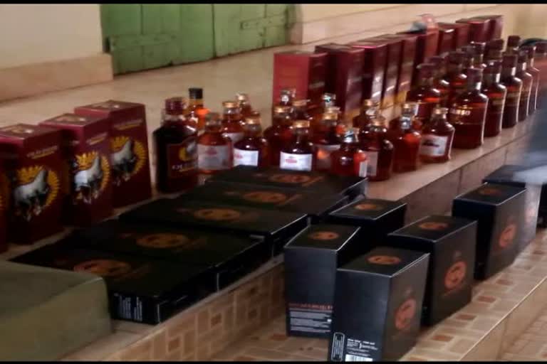 വ്യാജമദ്യം fake liquor തൃശൂർ വ്യാജമദ്യം Thrissur Thrissur fake liquor case വ്യാജമദ്യം തൃശൂർ തൃശൂർ എക്‌സൈസ് സംഘം thrissur excise