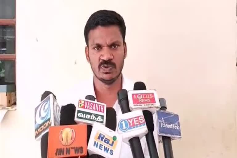 சூதாட்டத்தில் ஈடுபட்டதாக தினசரி நாளிதழில் வந்த செய்தி முற்றிலும் தவறானது என திமுக ஒன்றியகுழு உறுப்பினர் மறுப்பு