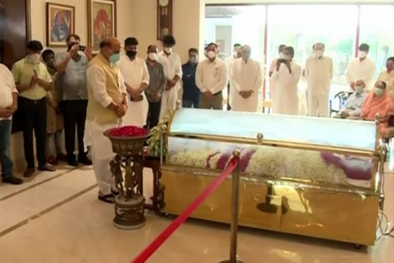 Rajnath Sinh last tribute to amarsinh