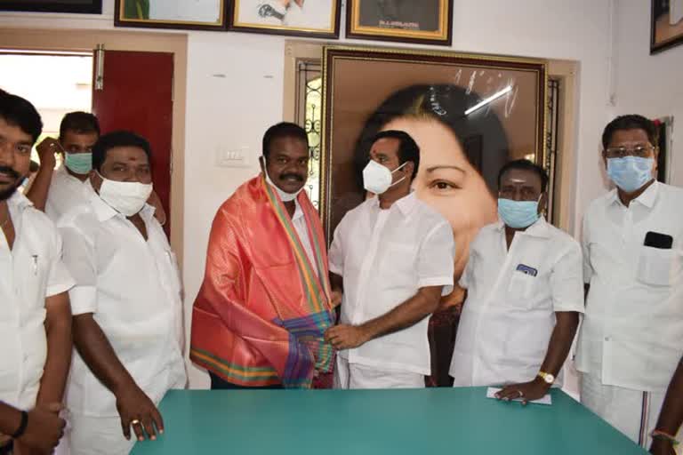 AMMK joins ADMK