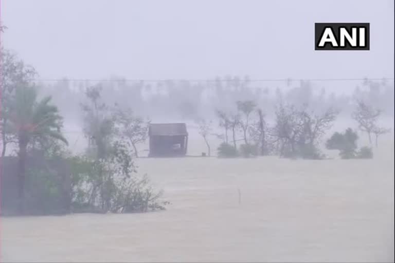 Cyclone Yaas crossing Odisha border will reach Jharkhand tomorrow morning: IMD Cyclone Yaas crossing Odisha border, will reach Jharkhand tomorrow morning: IMD Cyclone Yaas യാസ് ചുഴലിക്കാറ്റ്; നാളെ രാവിലെയോടെ ജാര്‍ഖണ്ഡില്‍ എത്തുമെന്ന് മുന്നറിയിപ്പ് യാസ് ചുഴലിക്കാറ്റ് നാളെ രാവിലെയോടെ ജാര്‍ഖണ്ഡില്‍ എത്തുമെന്ന് മുന്നറിയിപ്പ്