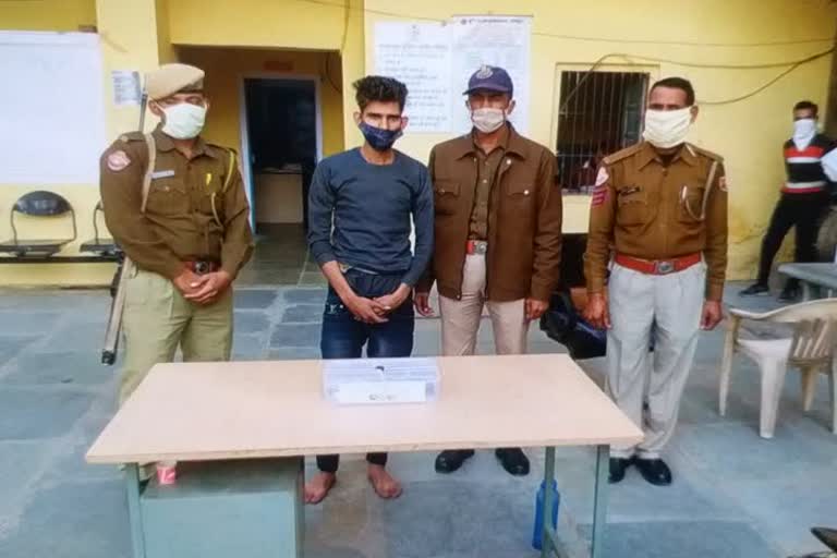 Brown sugar smuggling in Jaipur, Smuggler arrested in Jaipur