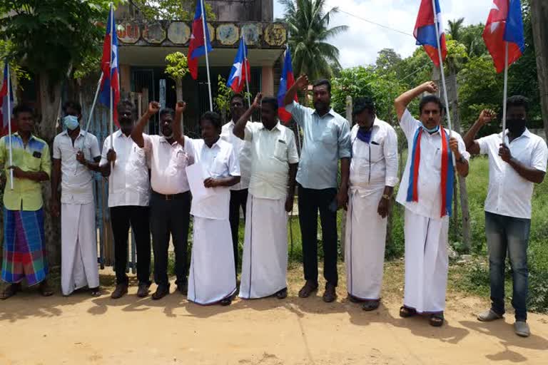 Viduthalai chiruthaigal katchi protest 