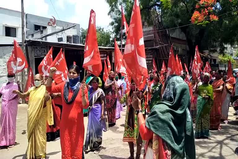 protest of vidi workers 