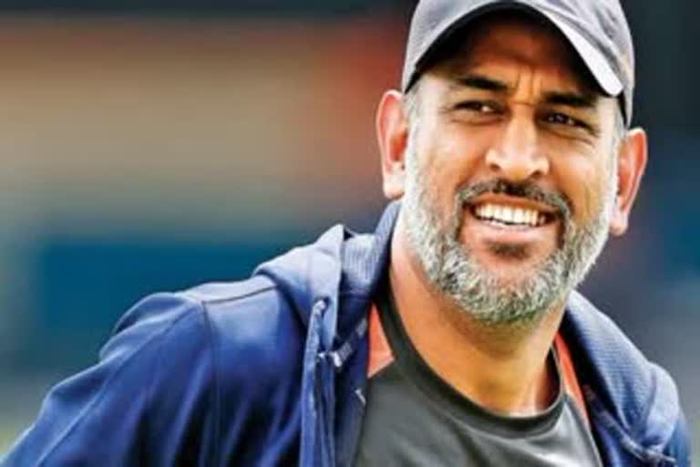 dhoni