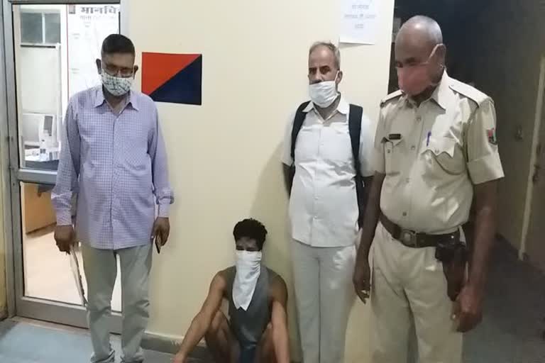 अलवर की खबर, क्राइम की खबर, कार लूट का खुलासा, पुलिस की गिरफ्त में लूटेरा, alwar news, crime news, car robbery exposed,  police caught robber