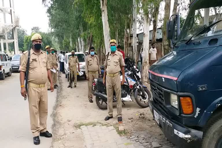 सड़क हादसे में पुलिसकर्मी की मौत