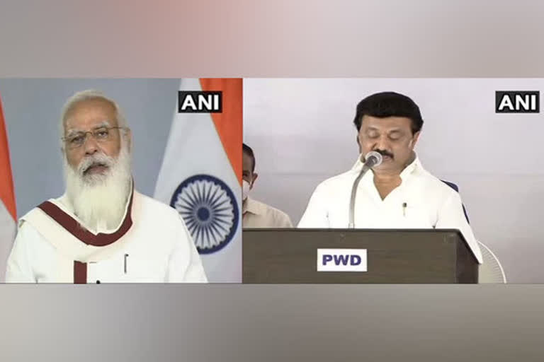 PM Modi congratulates MK Stalin on being sworn-in as Tamil Nadu CM MK Stalin Tamil Nadu CM എം കെ സ്റ്റാലിന്‍ പ്രധാനമന്ത്രി നരേന്ദ്ര മോദി എംകെ സ്റ്റാലിന് ആശംസയറിയിച്ച് പ്രധാനമന്ത്രി നരേന്ദ്ര മോദി