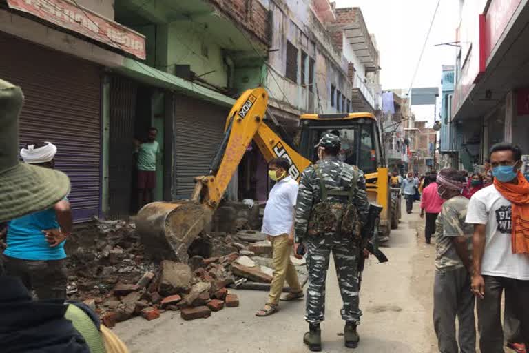 nawada district administration take action on illegal encroachment