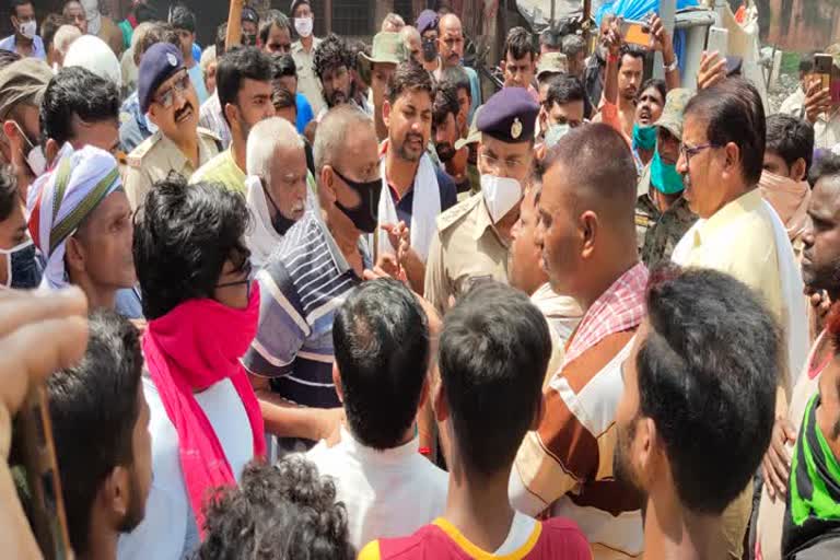 Demonstration after the murder of a young man