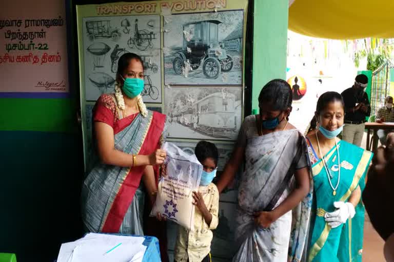 Providing money in lieu of lunch to students in Pondicherry schools