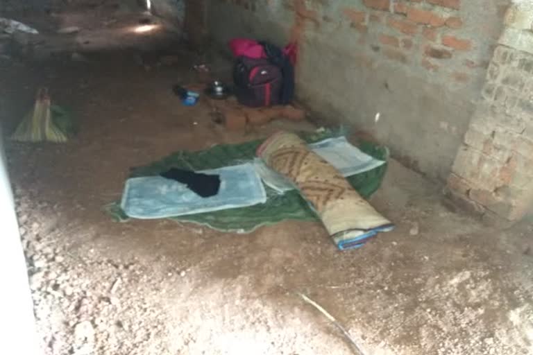 Migrant woman worker died due to snake bite in chaibasa