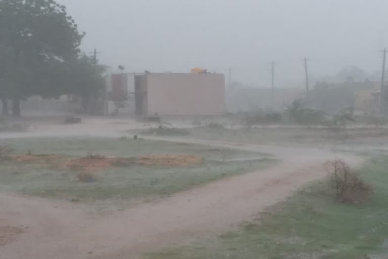 Heavy rain in raichuru district