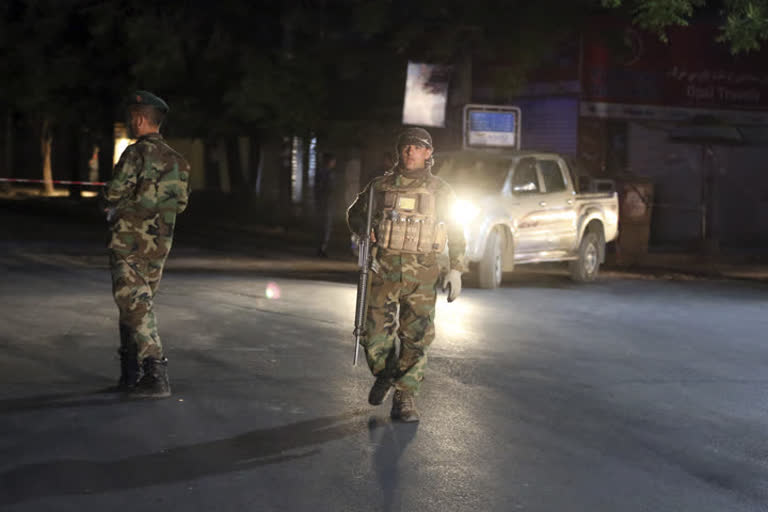 Kabul Kabul mosque Bomb explodes in Kabul mosque Afghanistan Islamic State Tariq Arian കാബൂൾ ബോംബാക്രമണം കാബൂൾ മുസ്ലീം പള്ളി ആക്രമണം അഫ്ഗാനിസ്ഥാൻ ബോംബാക്രമണം ഐഎസ് ആക്രമണം കാബൂൾ ചാവേർ ആക്രമണം