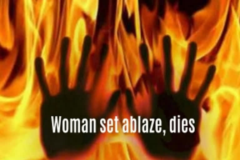 Women sets fire died