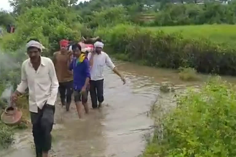 people faced problem in funeral