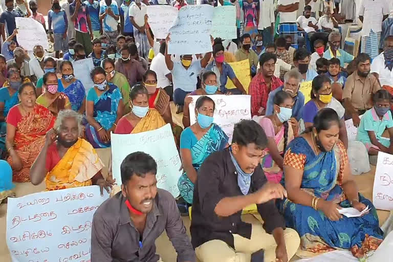 People Protest Against IOCL Gas Pipeline Inserting In Thoothukudi