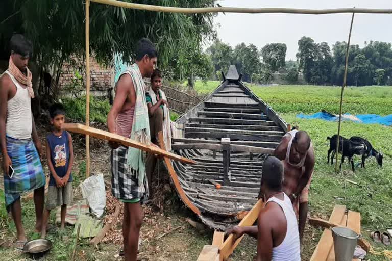 Pre-flood boat construction