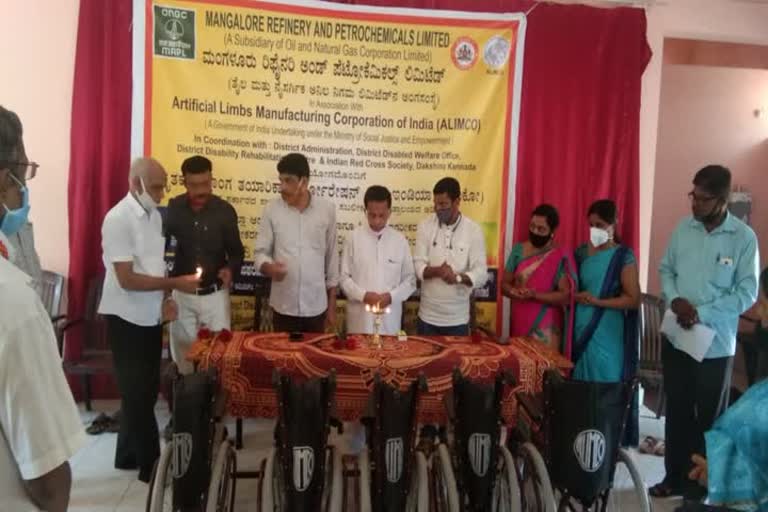 Wheelchair distribution to special abled