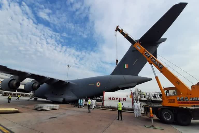 42 IAF aircraft deployed in COVID-19 relief work 42 IAF aircraft deployed aircraft deployed in COVID-19 relief work IAF in COVID 19 relief work covid-19 കൊവിഡ് പോരാട്ടത്തില്‍ പങ്കാളികളായി ഇന്ത്യന്‍ വ്യോമസേനയും കൊവിഡ് ഇന്ത്യന്‍ വ്യോമസേന