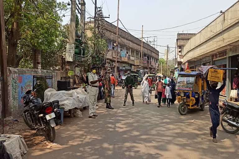 Encroachment removal campaign run in Jhajha police station road of Jamui