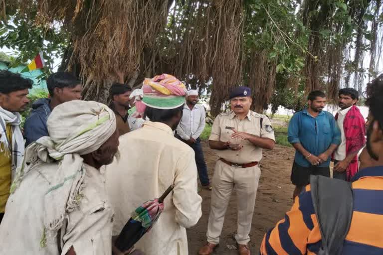 iaf-evacuates-people-cut-off-by-flooding-in-madhya-pradesh