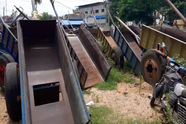 Sand Theft Bullack Cart seized in Ambur