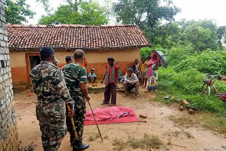 Woman commits suicide by hanging